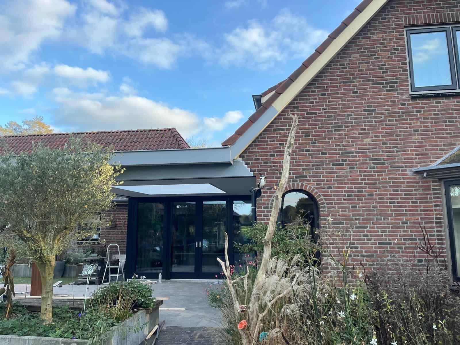 aansluiting bestaande woning en buitenverblijft te albergen